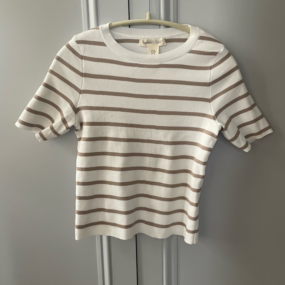 Happily Grey striped jacquard top, size M, NWOT